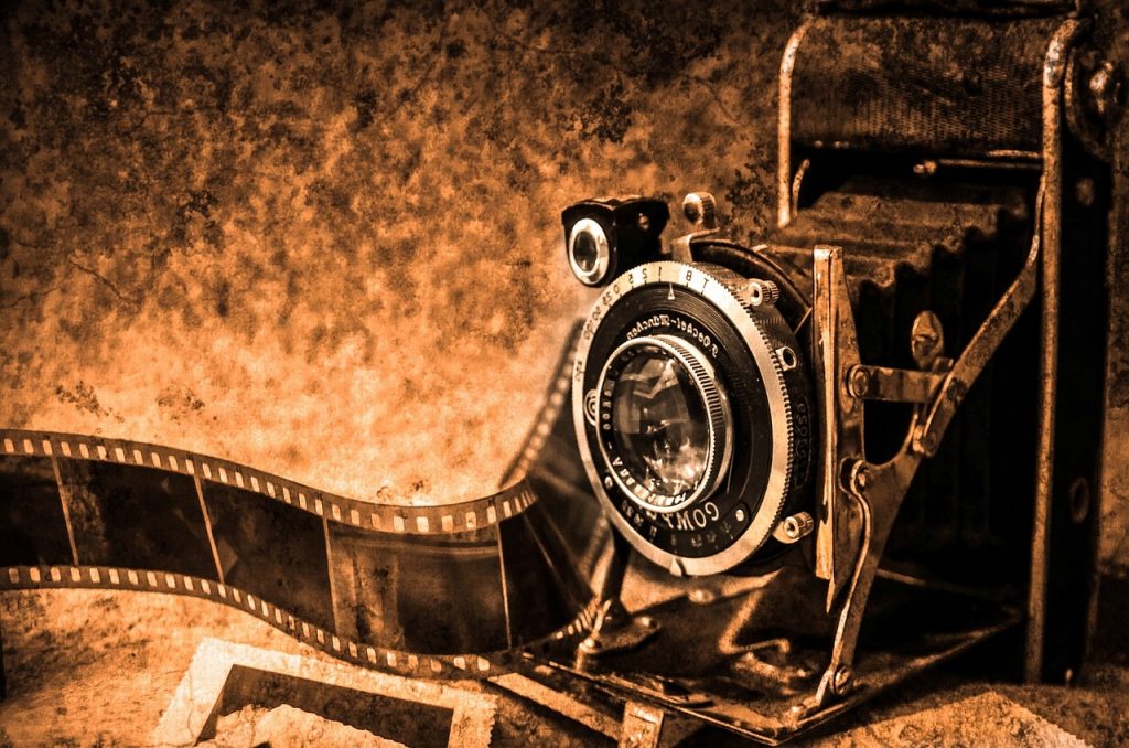 camera, film, vintage-219958.jpg